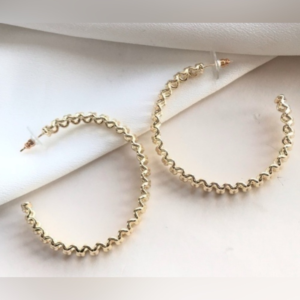 NWT Lot of 2x [Kendra Scott] Fallyn Hoop Earrings & Jada Strand Necklace in Gold - Picture 5 of 11
